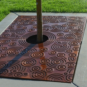 OBLIO 4’ x 6’ Heel Proof Tree Grate - Iron Age