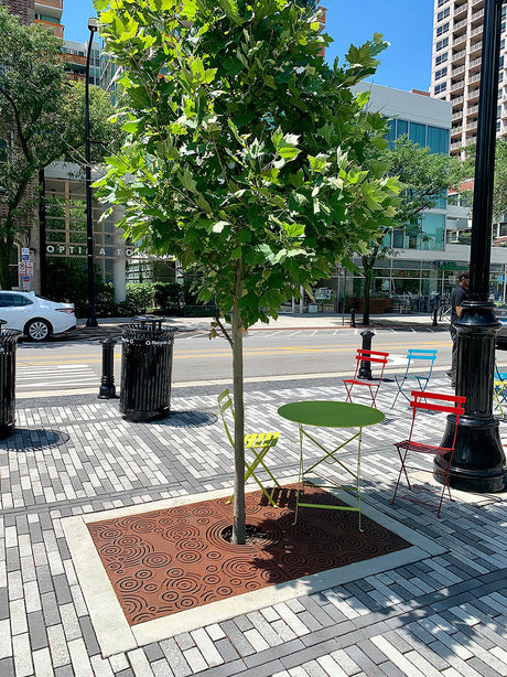 OBLIO 4’ x 6’ Heel Proof Tree Grate - Iron Age