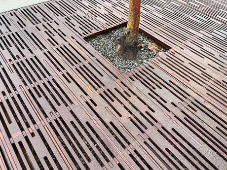 RAIN 4’ x 4’ Heel Proof Tree Grate - Iron Age